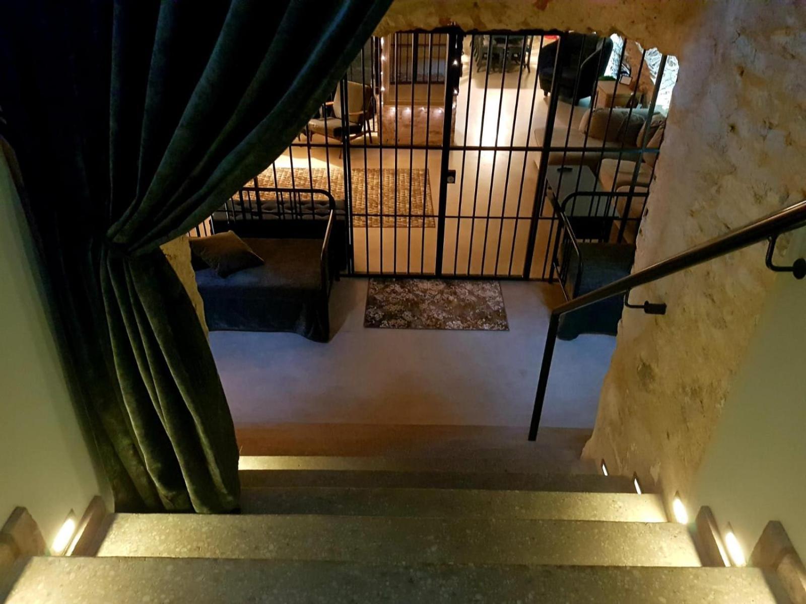 Unique Old Town Apartment Vilnius Luaran gambar