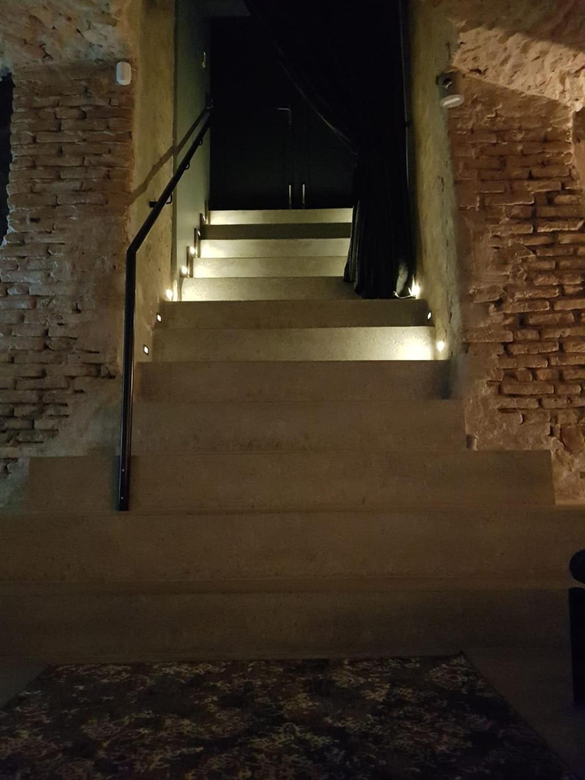 Unique Old Town Apartment Vilnius Luaran gambar