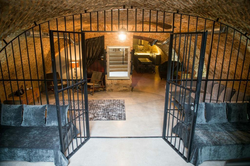 Unique Old Town Apartment Vilnius Luaran gambar