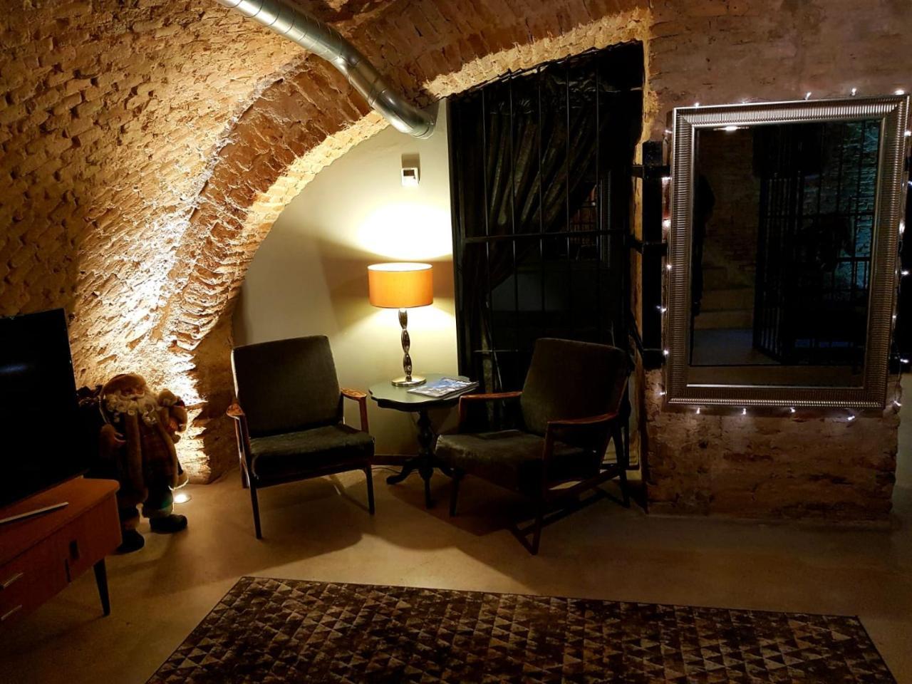 Unique Old Town Apartment Vilnius Luaran gambar